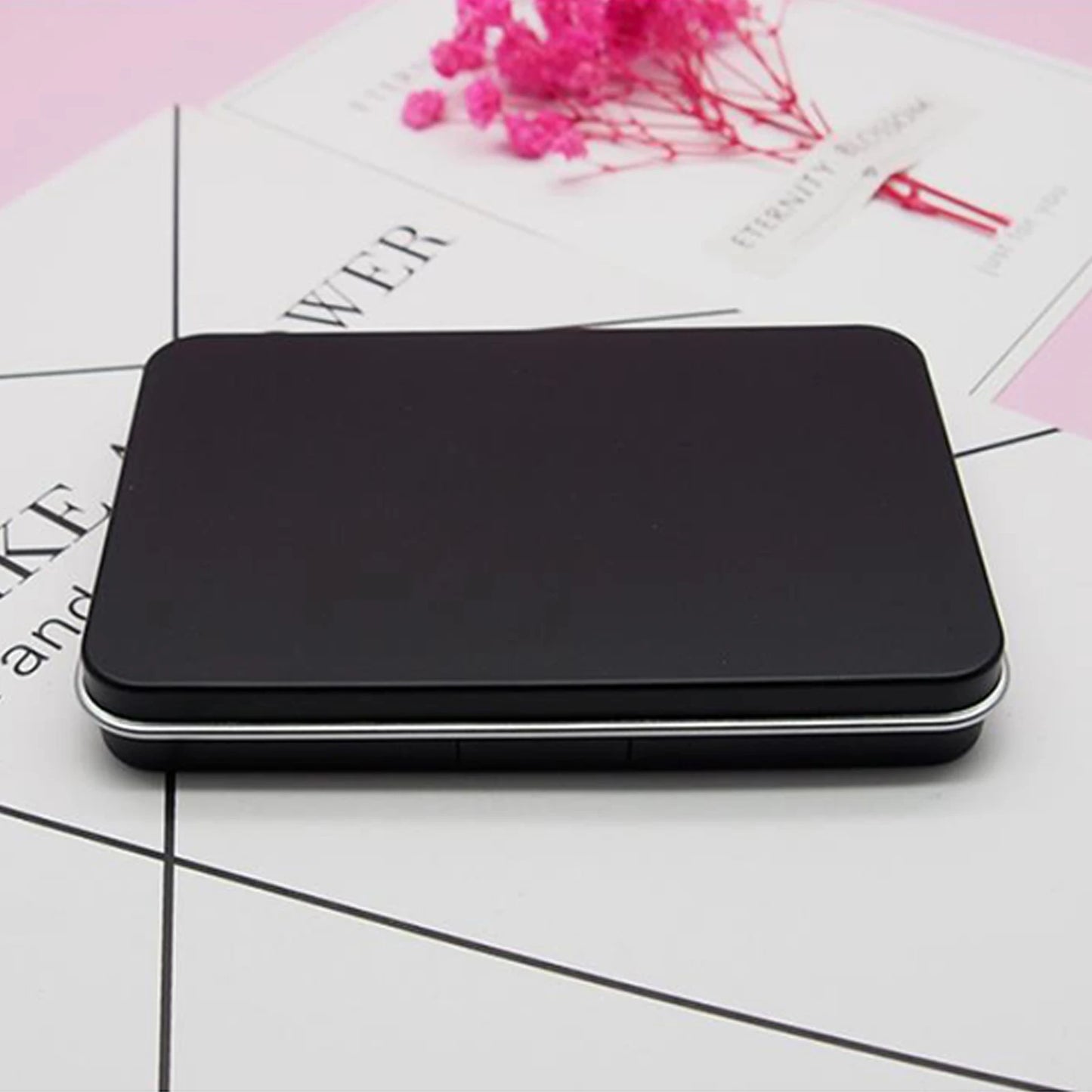 1Pc Matte Black Empty Magnetic Cosmetics Palette Eyeshadow Blusher DIY Beauty Makeup Box Glitter Makeup Dispensing Vacia Box